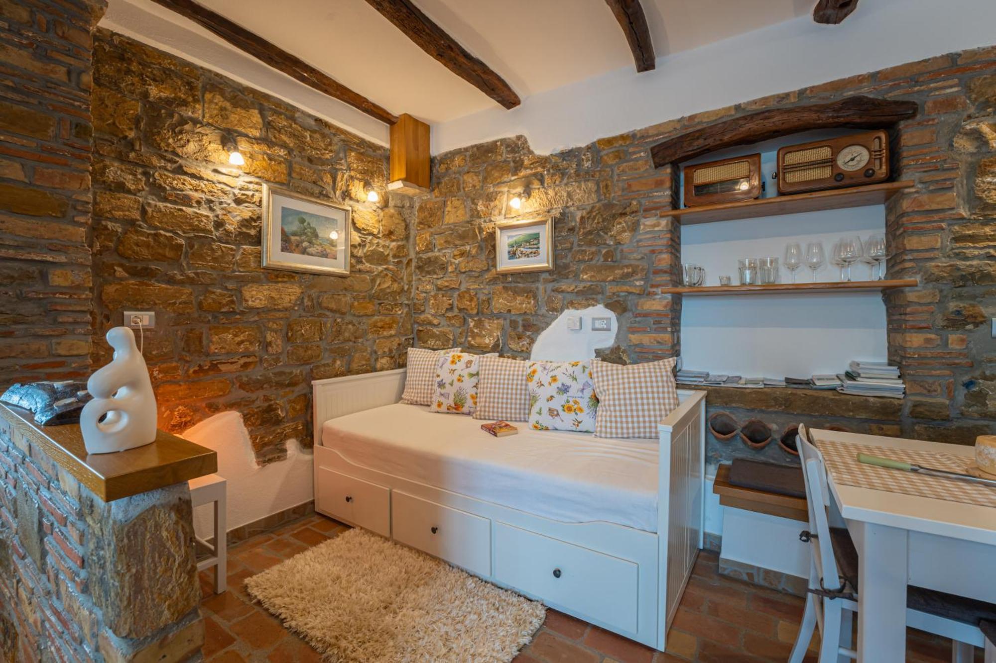 Holiday Home Belveder Motovun With Heated Pool Livade Exteriér fotografie