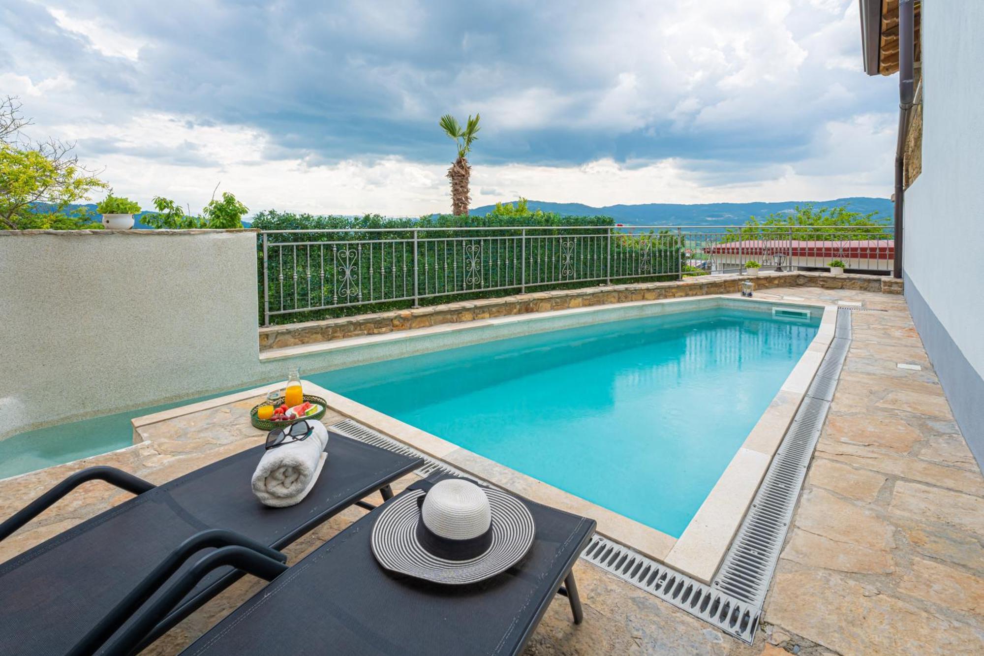 Holiday Home Belveder Motovun With Heated Pool Livade Exteriér fotografie