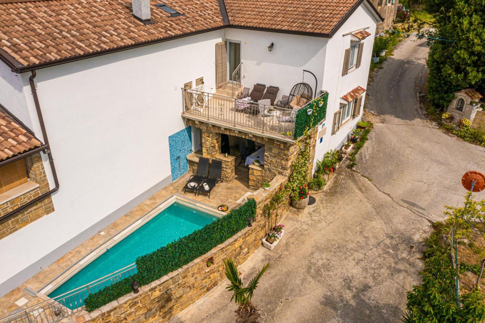 Holiday Home Belveder Motovun With Heated Pool Livade Exteriér fotografie
